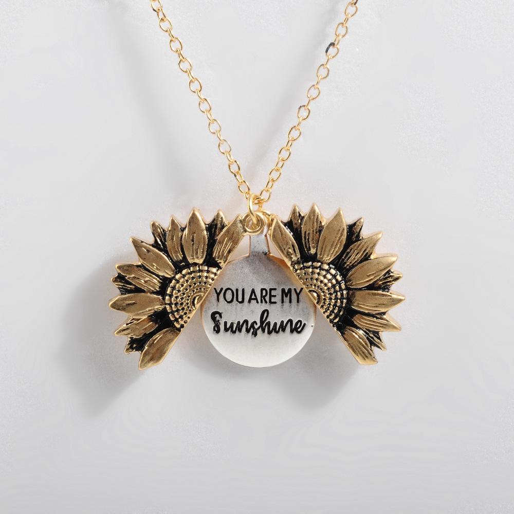 Sunflower Double-layer Lettering Necklace 3