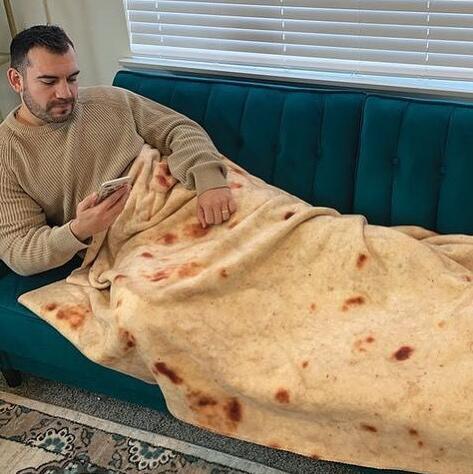 Super Soft Warm Flannel Burrito Blankets 280Gsm Round Shape Airplane Travel Throw Coral Fleece Tortilla Nap Wrap Blankets 7