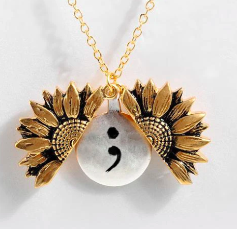 Sunflower Double-layer Lettering Necklace 35