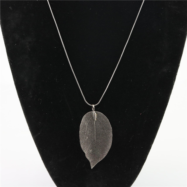 Natural Leaf Necklace Gold Leaf Gold-plated Pendant Sweater Chain 4