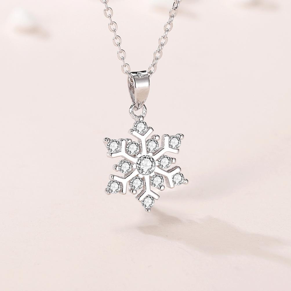 Fashion Sterling Silver Snowflake Flash Diamond Clavicle Chain 4