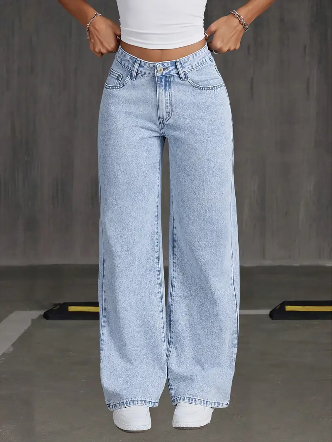 Women's High-Waisted Non-Stretch Wide Leg Jeans, Light Wash Straight Leg Denim Pants 4