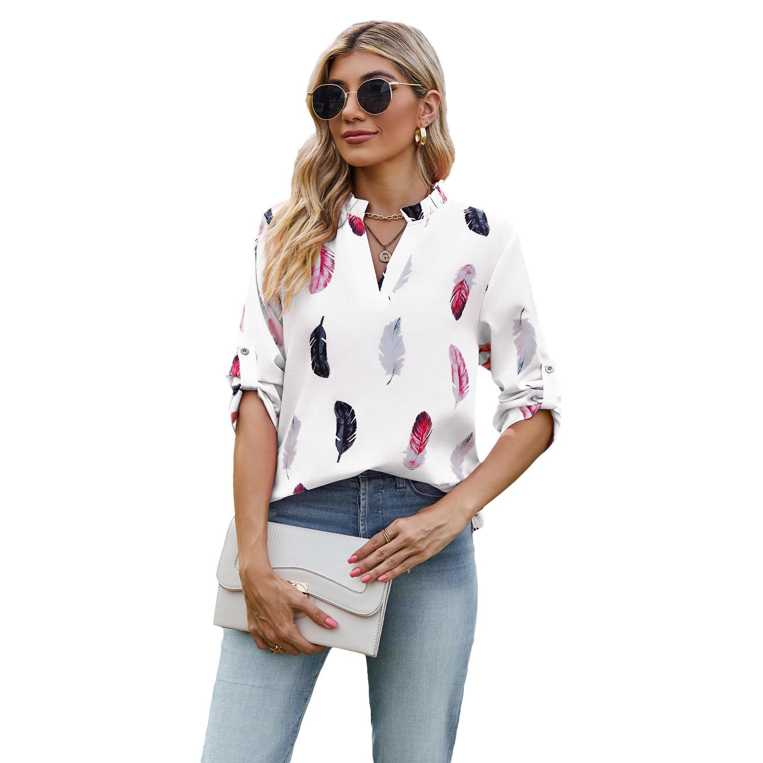 V-neck Feather Printed 34 Sleeves Loose Shirt 4