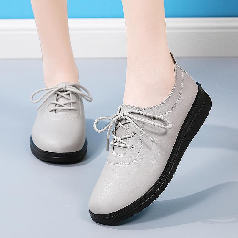 Black Soft Soled Commuter Shoes For Women 4