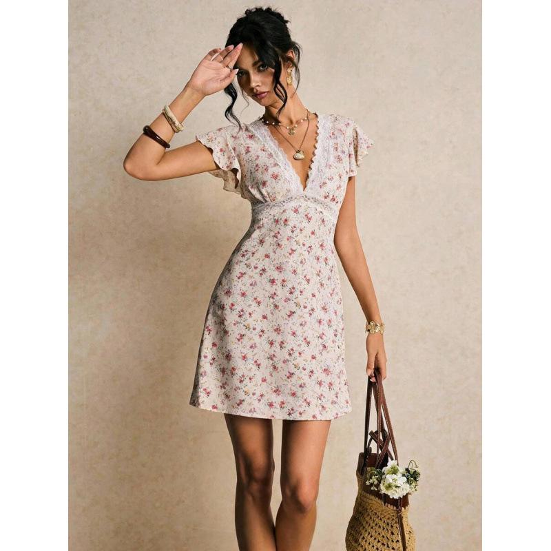 Delicate Lace-panelled Romantic Floral Dress 6