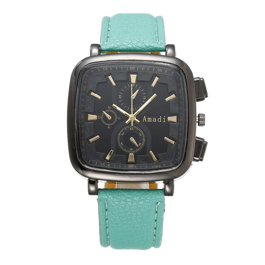 Fashionable Minimalist Retro Quartz Watch 15