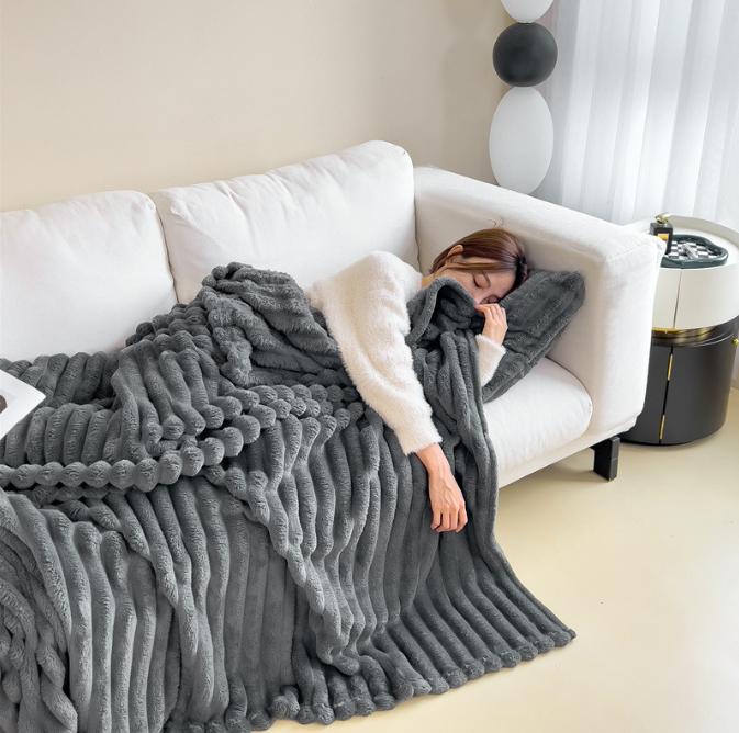 Soft Wind Bubble Velvet Blanket Warm Solid Rabbit Fur Blankets Double-sided Thickening Cover Throw Warm Fur Blanket 12
