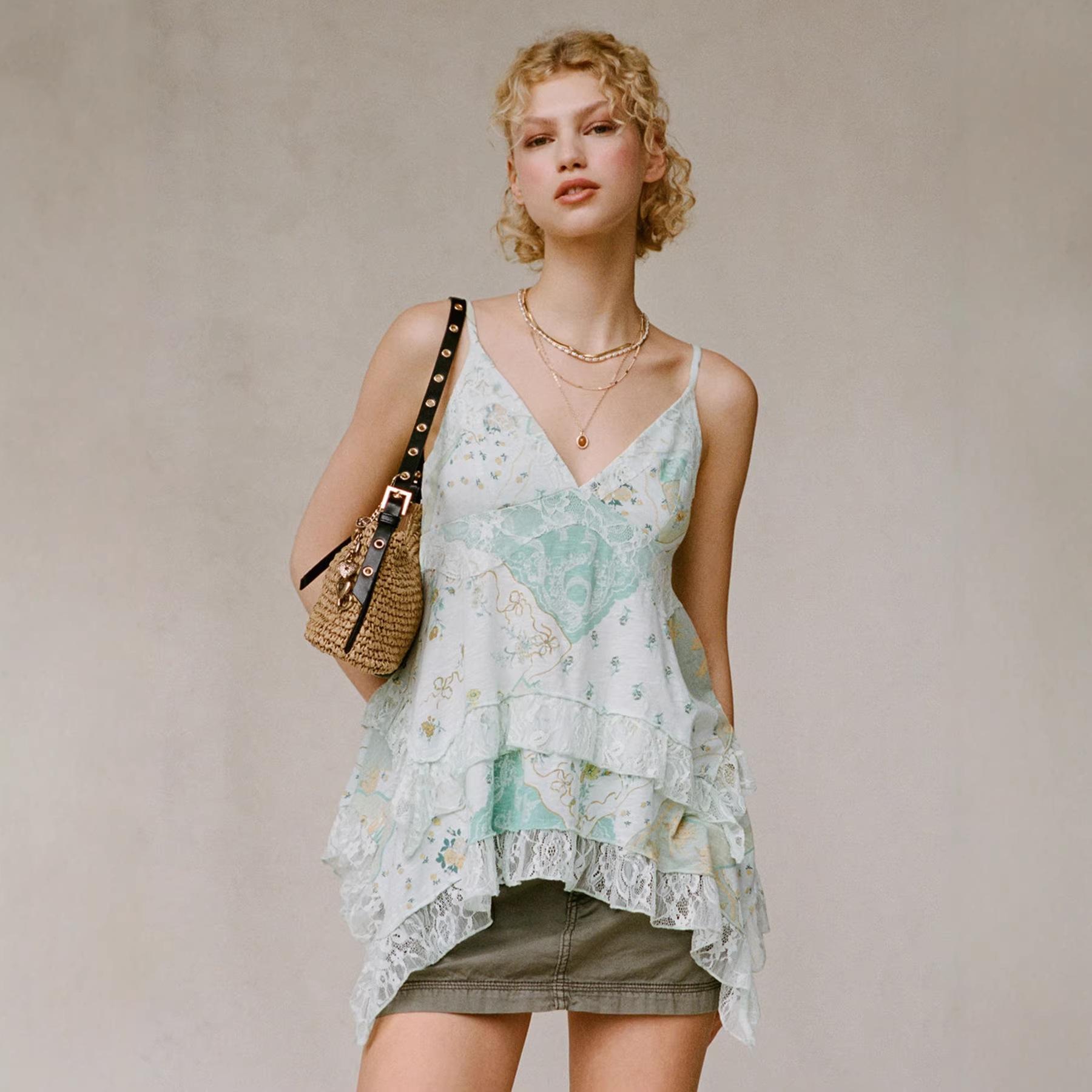 Retro Floral Chiffon Slimming Lace Flounce Strap Top