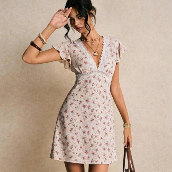 Delicate Lace-panelled Romantic Floral Dress